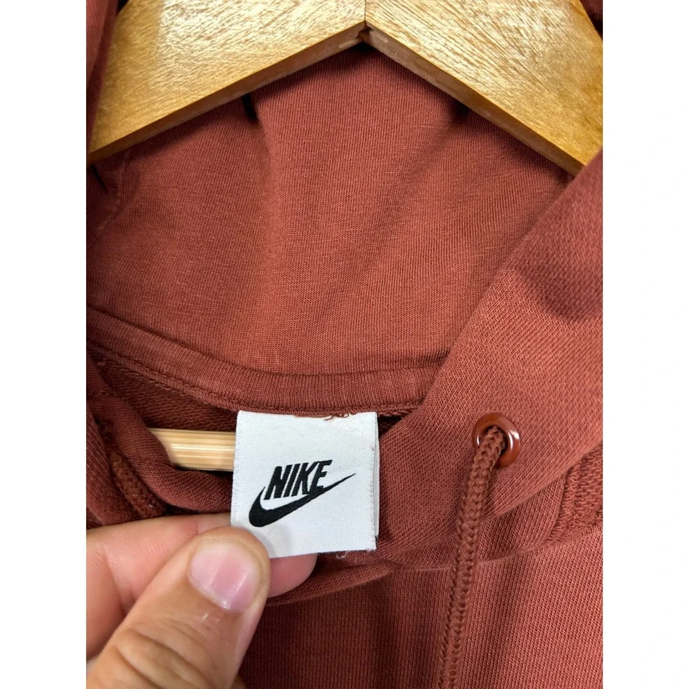 Streetwear Gorpcore Nike Mens S Tall Rust Brown Center Mini Swoosh Hoodie